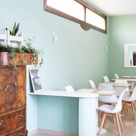 فندق مبيت وإفطار Maison بومبيي